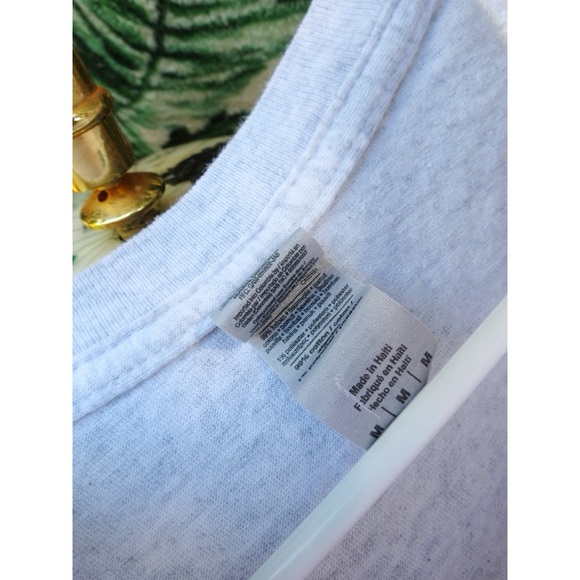 Vintage NC State boyfriend tee 🍄 - Picture 4 of 5